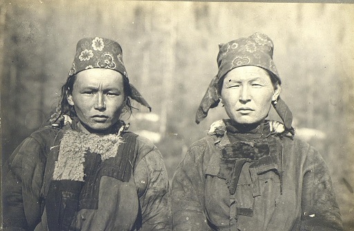 dos-mujeres-tofalar